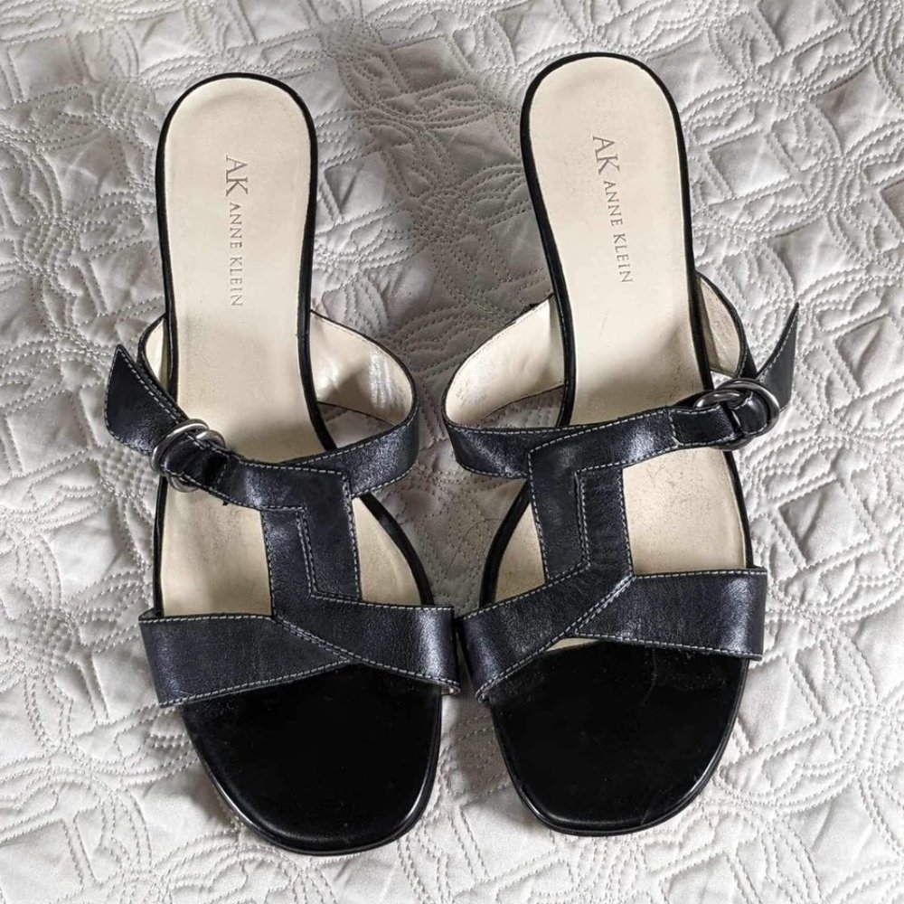 EUC Anne Klein sandals - 9.5